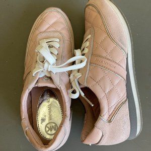 WOMEN'S MICHAEL KORES FLAT CASUAL SHOES SIZE 6 1/2